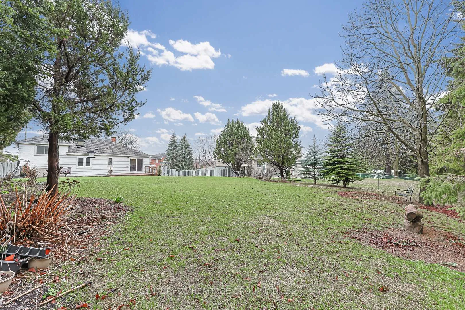 Photo 45 of 1059 Gorham Street, Newmarket, Gorham-College Manor — HOMEH