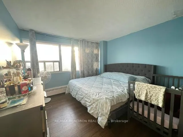 Photo 2 of Unit 1908, 100 Leeward Glenway, Toronto, Flemingdon Park — HOMEH