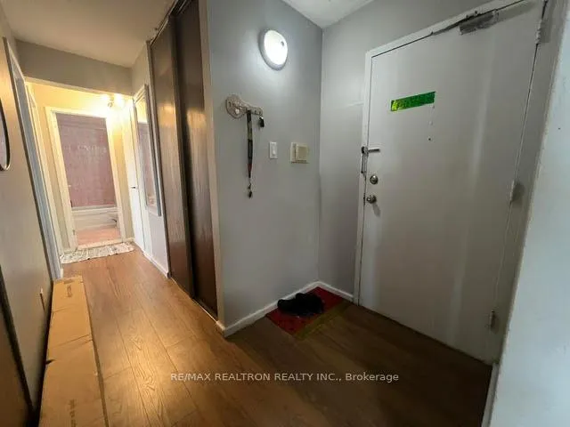 Photo 10 of Unit 1908, 100 Leeward Glenway, Toronto, Flemingdon Park — HOMEH