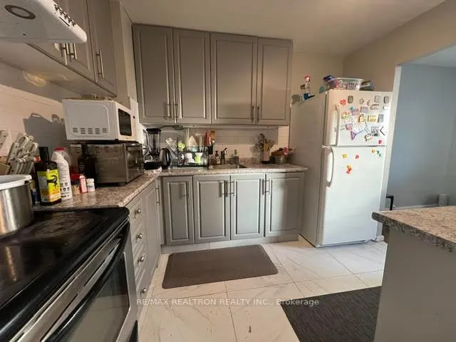 Photo 12 of Unit 1908, 100 Leeward Glenway, Toronto, Flemingdon Park — HOMEH