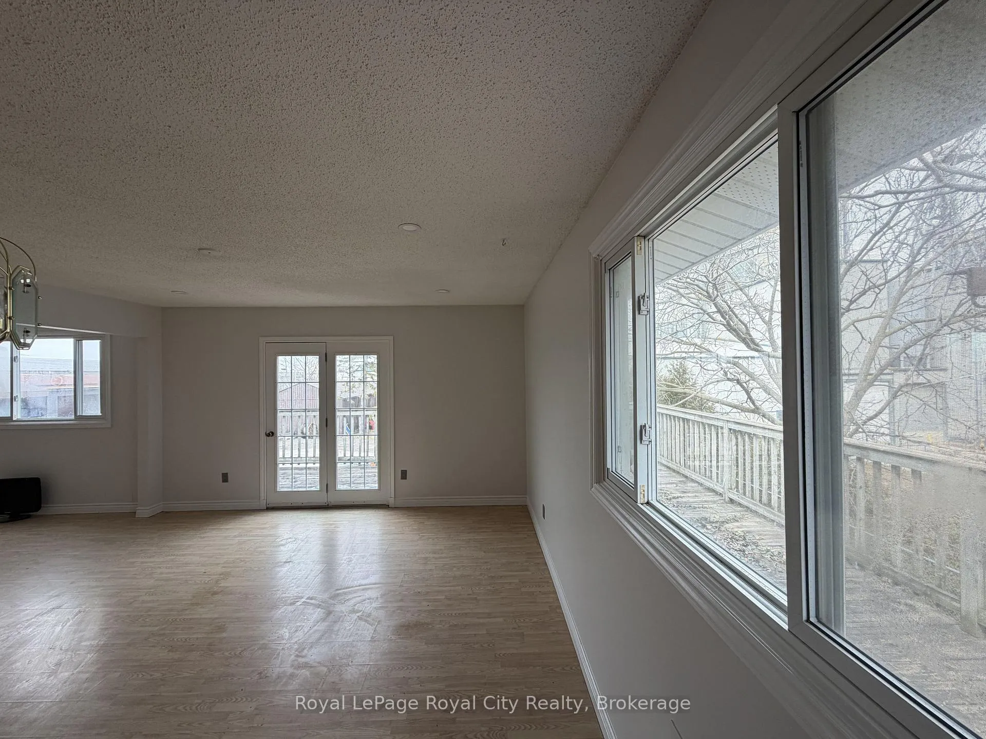 Photo 9 of Unit 2, 245 Speedvale Avenue W, Guelph, Junction/Onward Willow — HOMEH