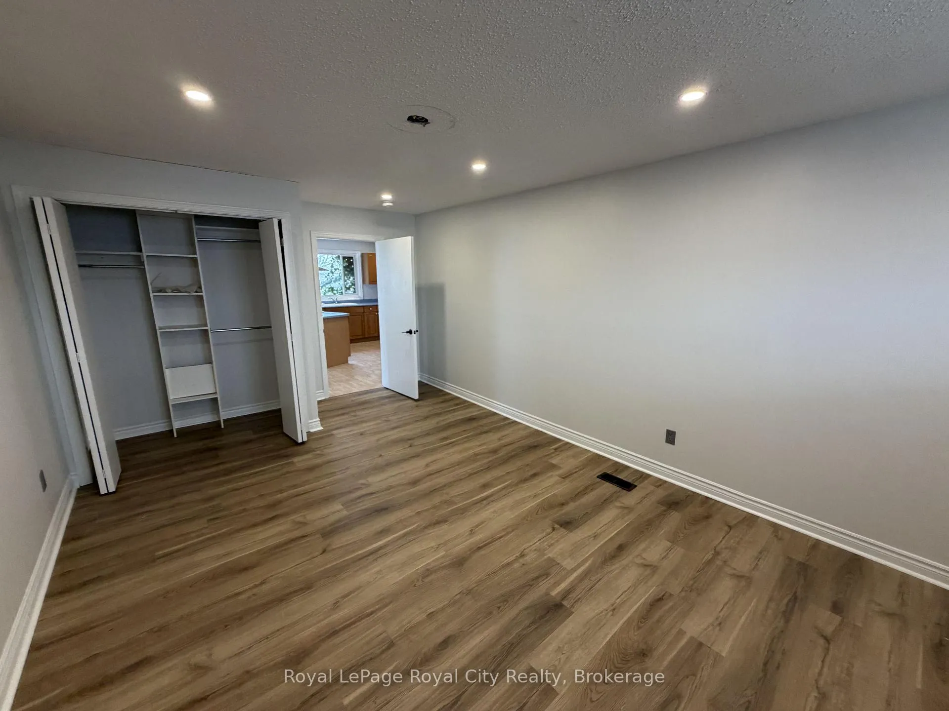 Photo 17 of Unit 2, 245 Speedvale Avenue W, Guelph, Junction/Onward Willow — HOMEH