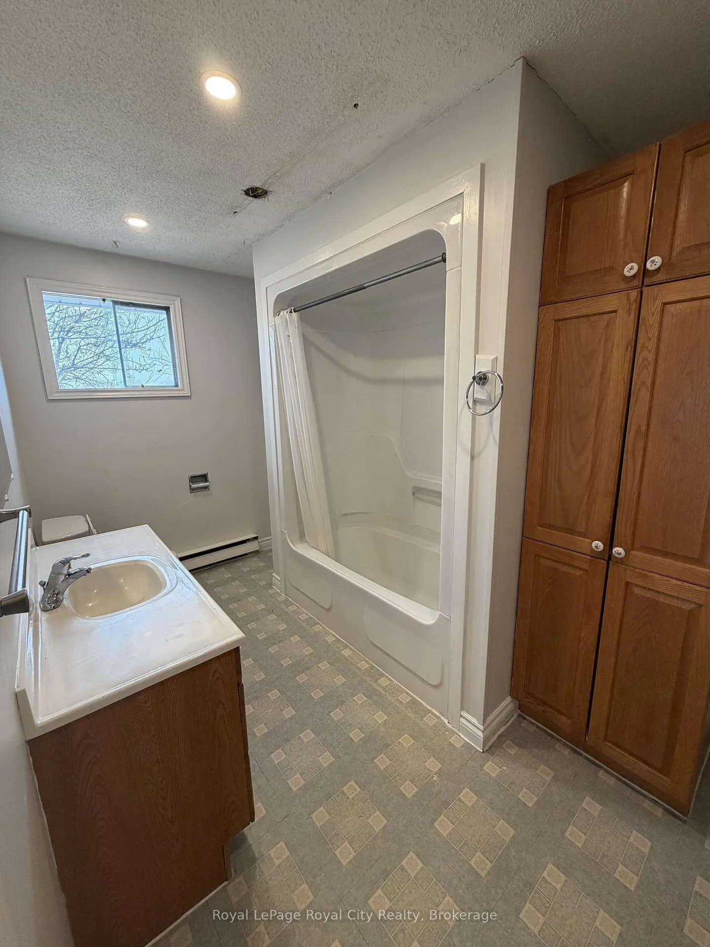 Photo 20 of Unit 2, 245 Speedvale Avenue W, Guelph, Junction/Onward Willow — HOMEH