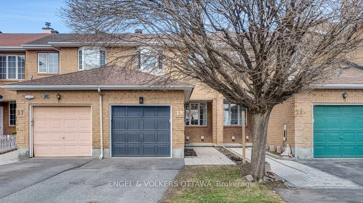 Photo 1 of 19 Mullcraft Crescent, Ottawa, Barrhaven - Longfields — HOMEH