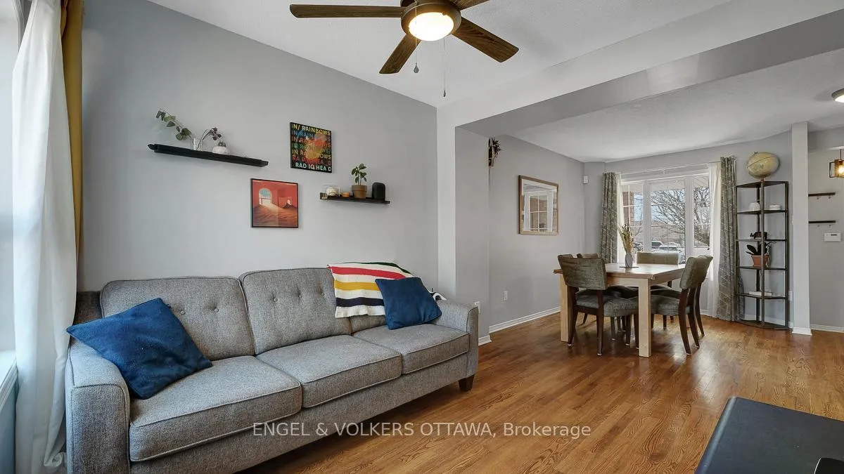 Photo 7 of 19 Mullcraft Crescent, Ottawa, Barrhaven - Longfields — HOMEH