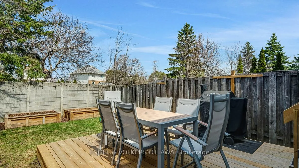 Photo 27 of 19 Mullcraft Crescent, Ottawa, Barrhaven - Longfields — HOMEH