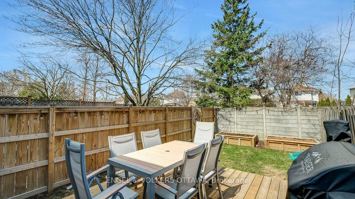 Photo 28 of 19 Mullcraft Crescent, Ottawa, Barrhaven - Longfields — HOMEH