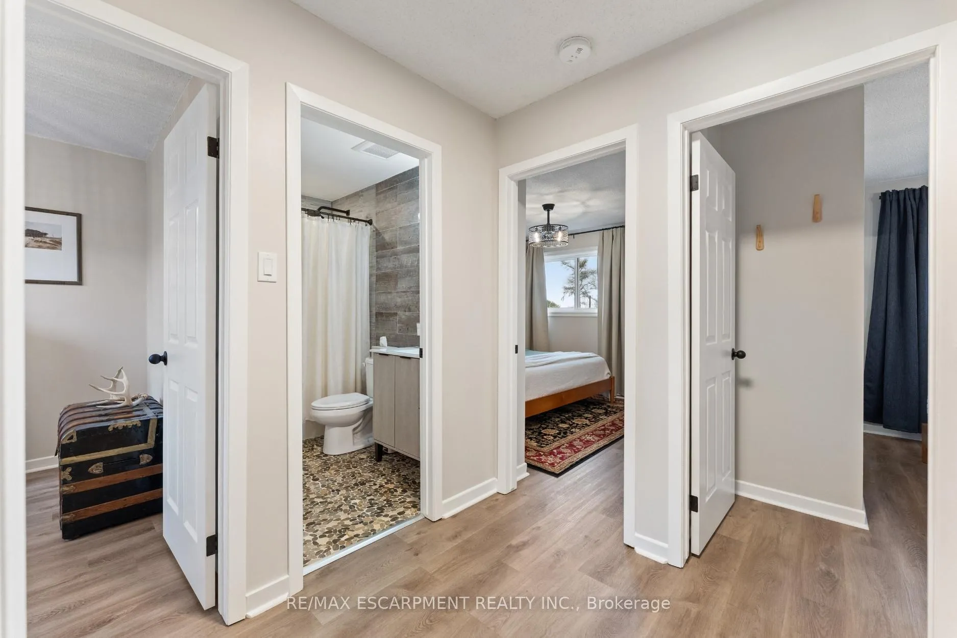Photo 19 of Unit 121, 201 Queen Victoria Drive, Hamilton, Quinndale — HOMEH