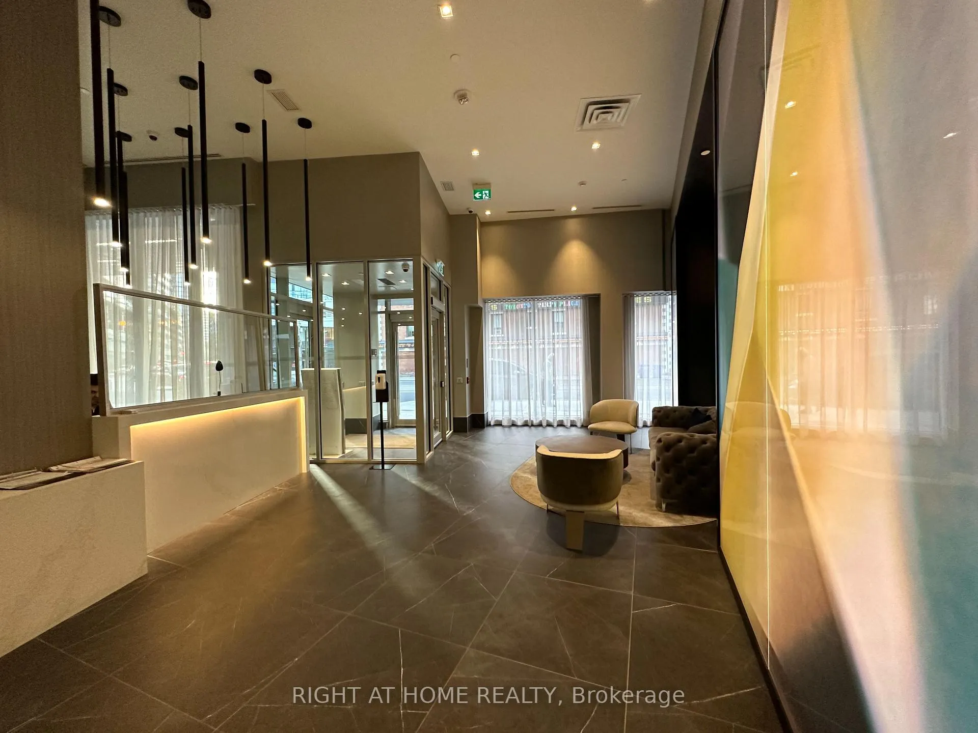 Photo 7 of Unit 2210, 219 Dundas Street E, Toronto, Church-Yonge Corridor — HOMEH