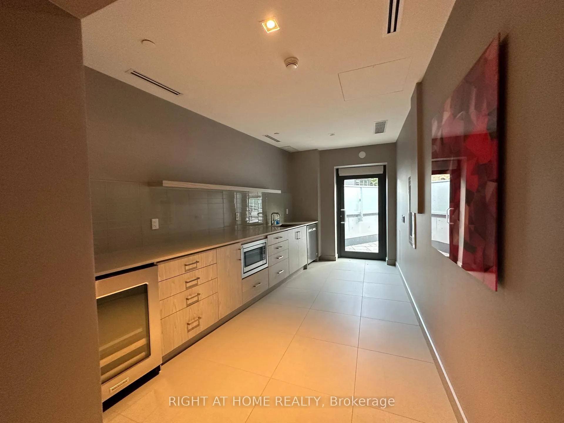 Photo 13 of Unit 2210, 219 Dundas Street E, Toronto, Church-Yonge Corridor — HOMEH