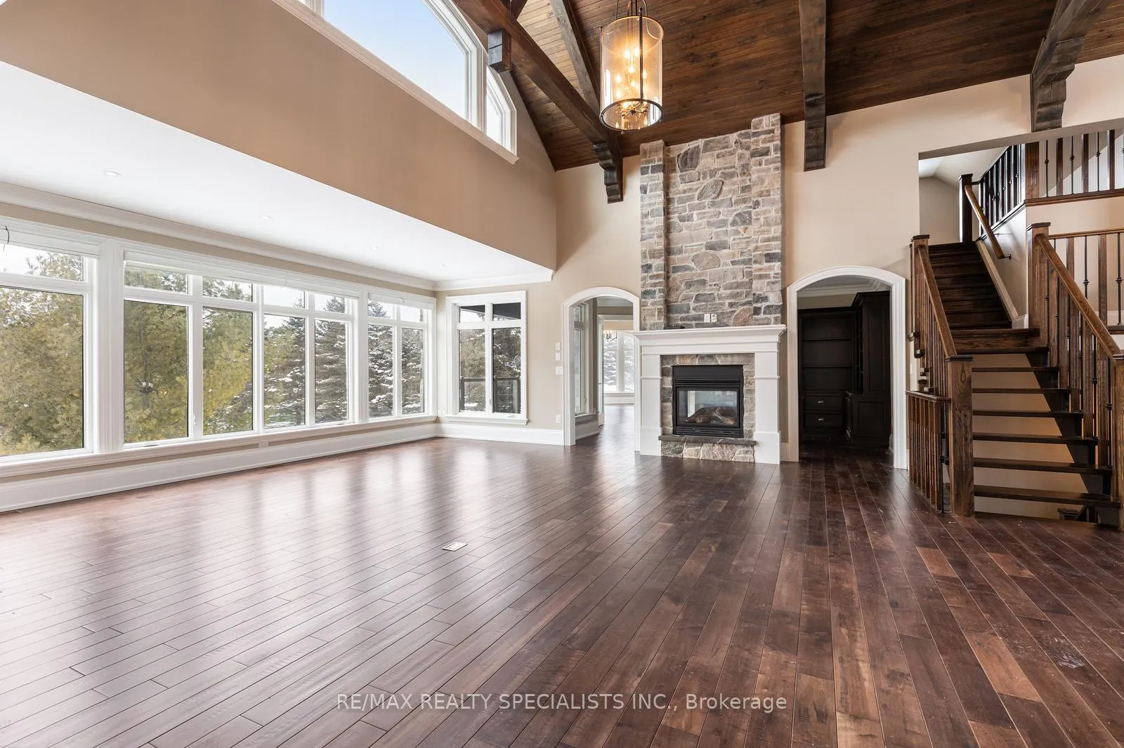 Photo 8 of 17366 Mount Pleasant Road, Caledon, Palgrave — HOMEH
