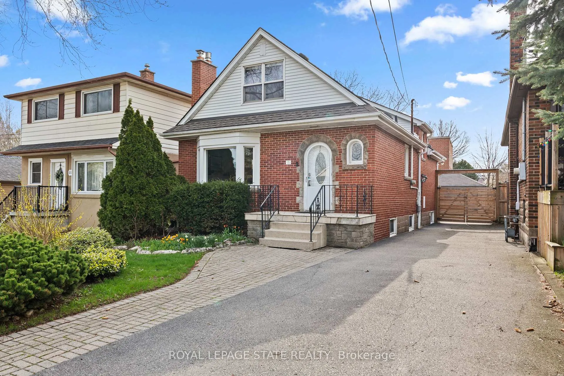 Photo 6 of 15 Millen Avenue, Hamilton, Centremount — HOMEH