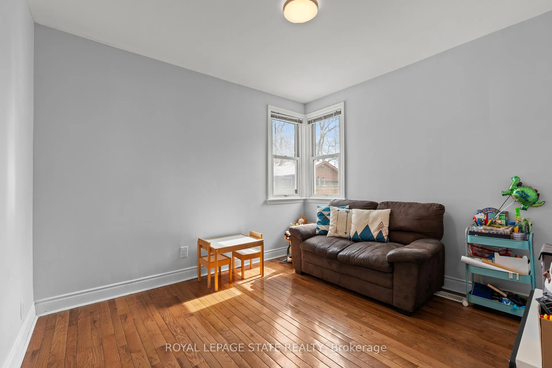 Photo 20 of 15 Millen Avenue, Hamilton, Centremount — HOMEH