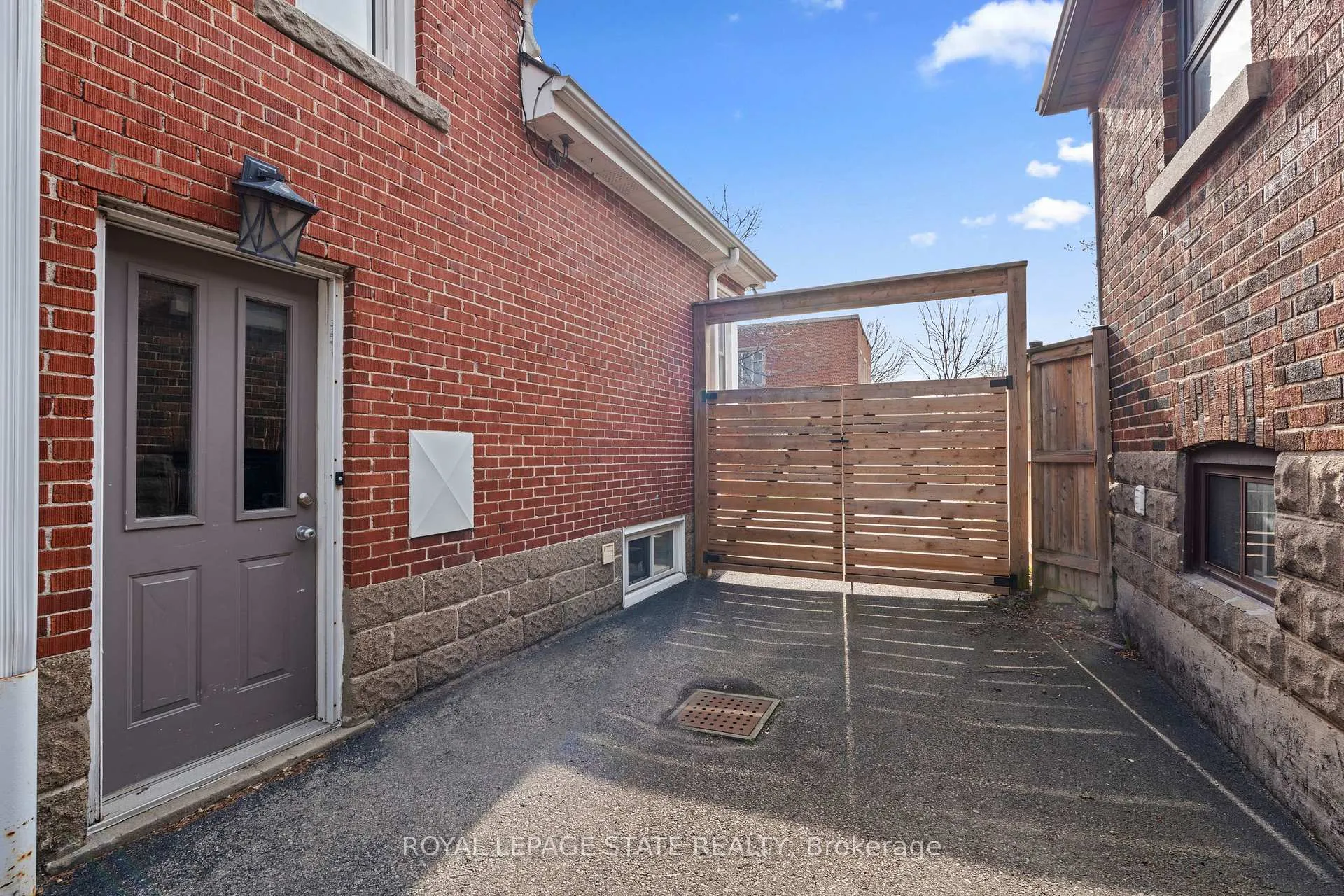 Photo 40 of 15 Millen Avenue, Hamilton, Centremount — HOMEH