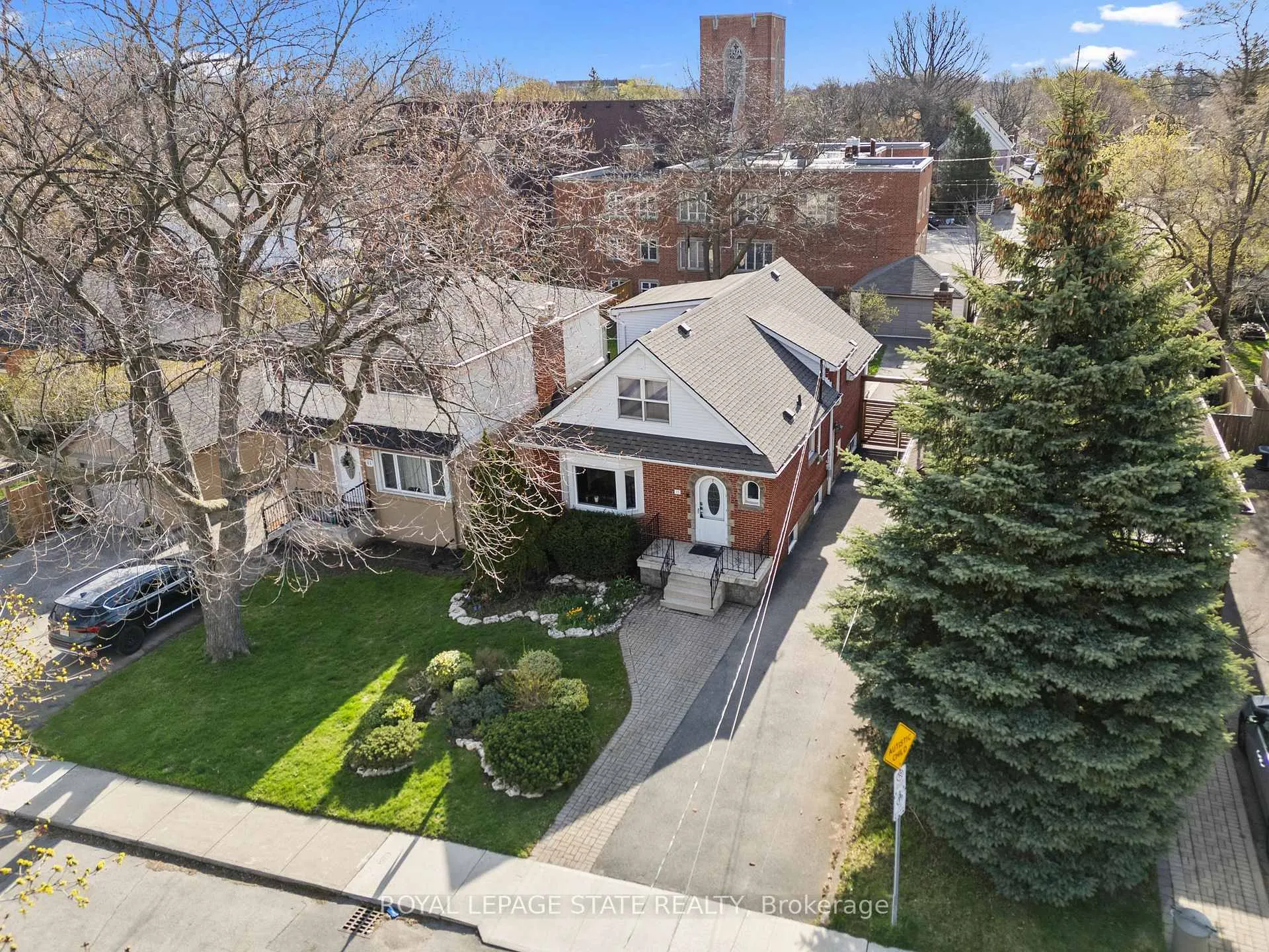 Photo 47 of 15 Millen Avenue, Hamilton, Centremount — HOMEH