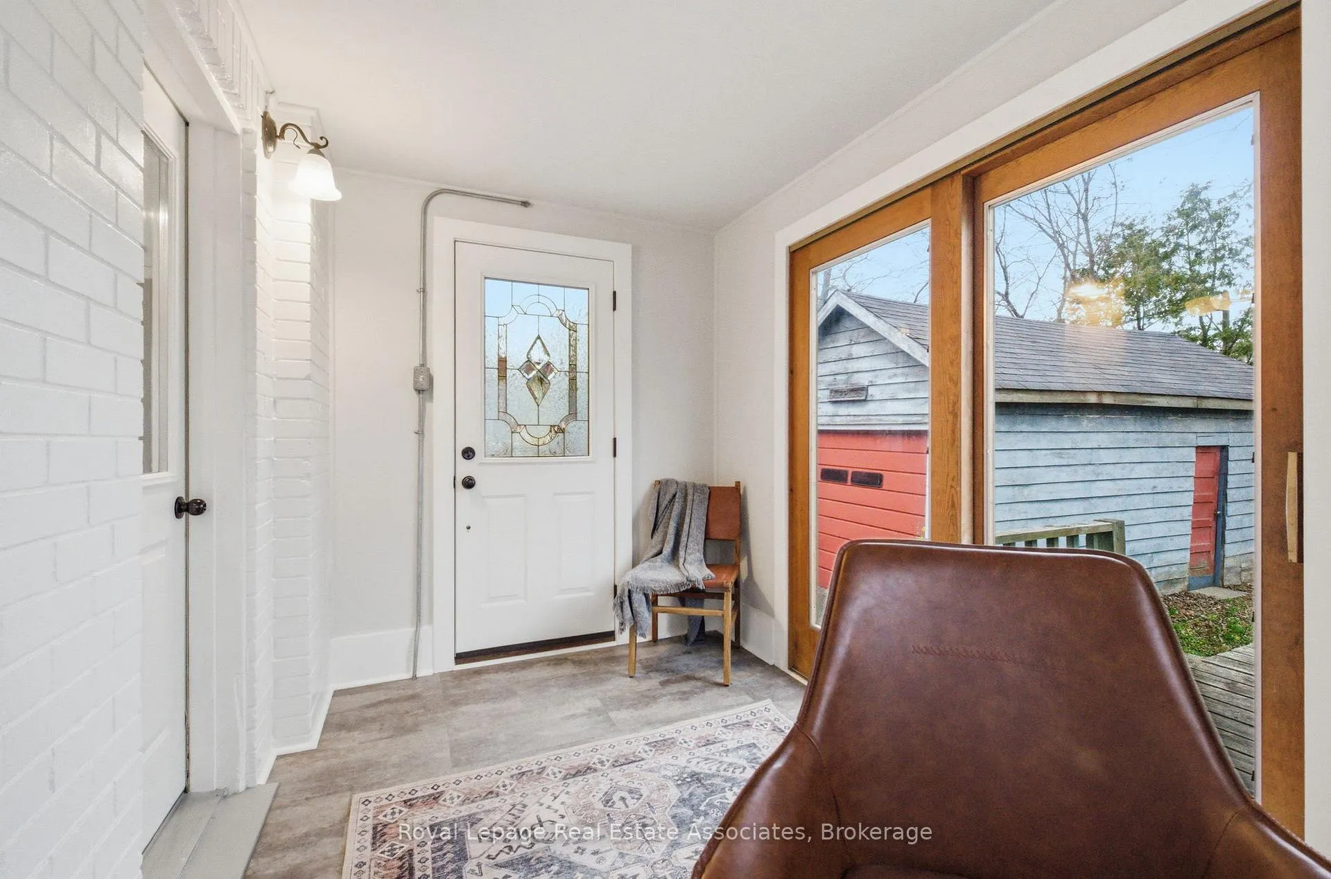Photo 15 of 26 Arlington Avenue, Oshawa, O'Neill — HOMEH