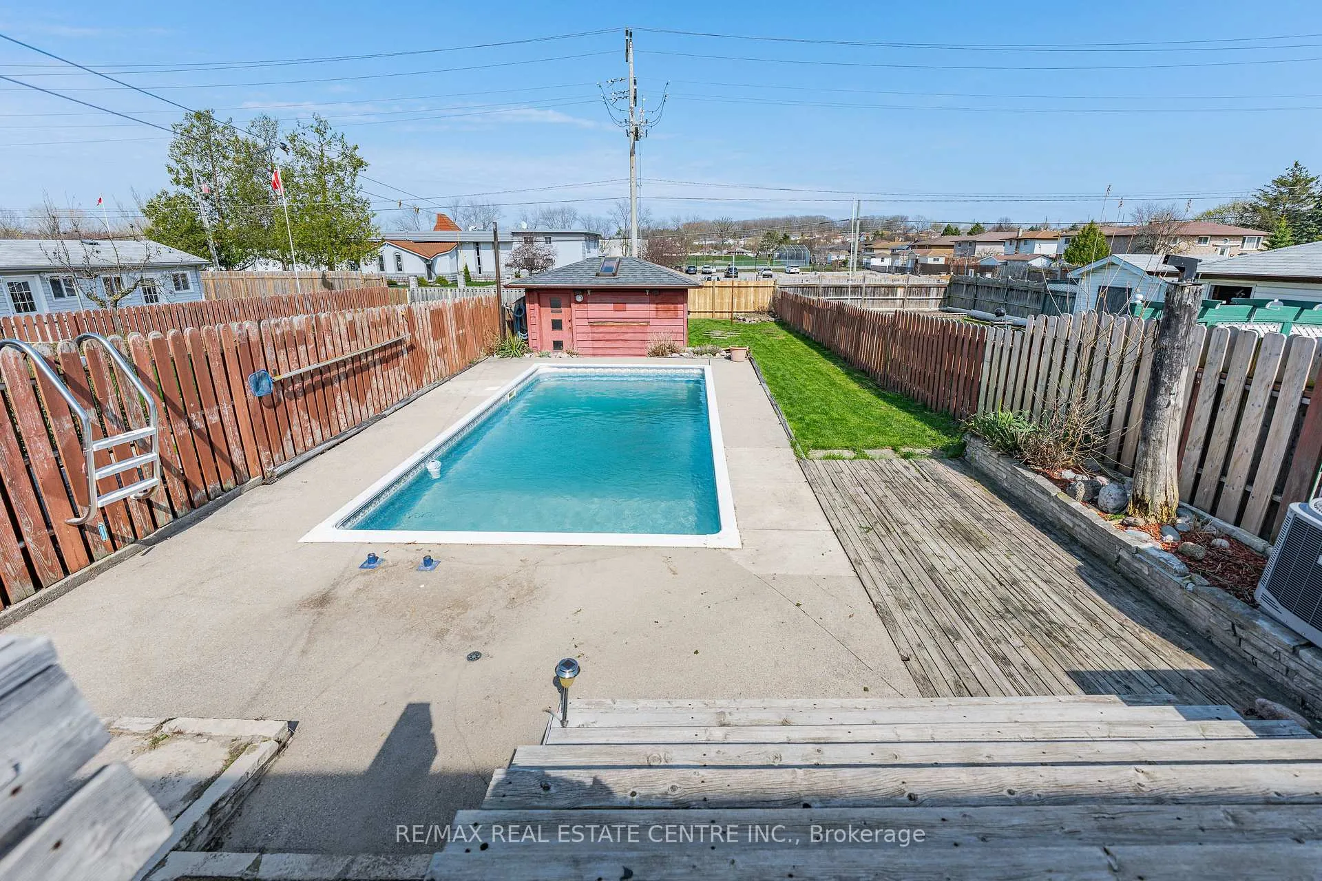 Photo 30 of 97 Moffat Drive, Cambridge — HOMEH