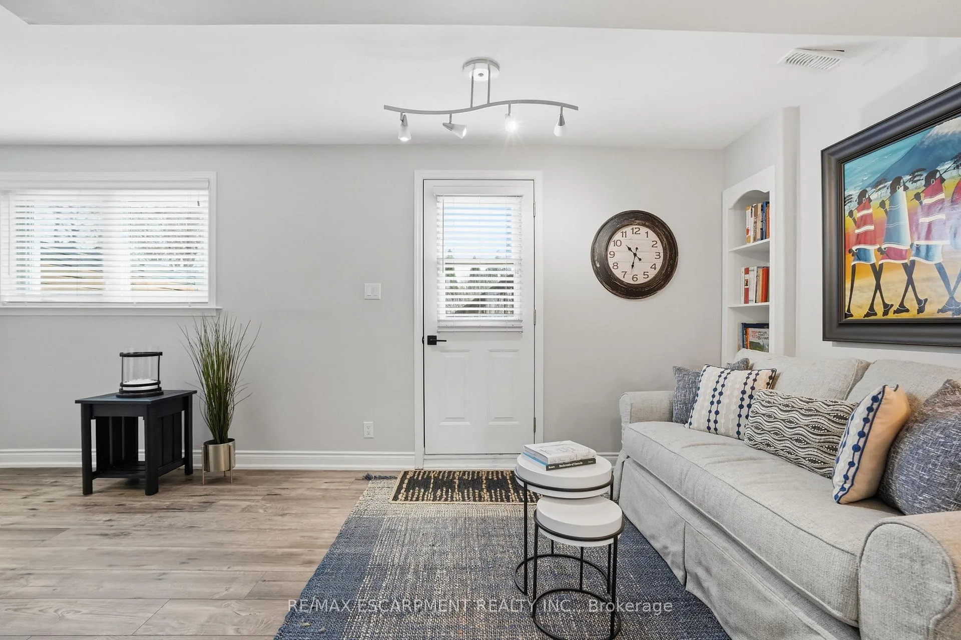 Photo 7 of 663 Mullin Way, Burlington, Appleby — HOMEH