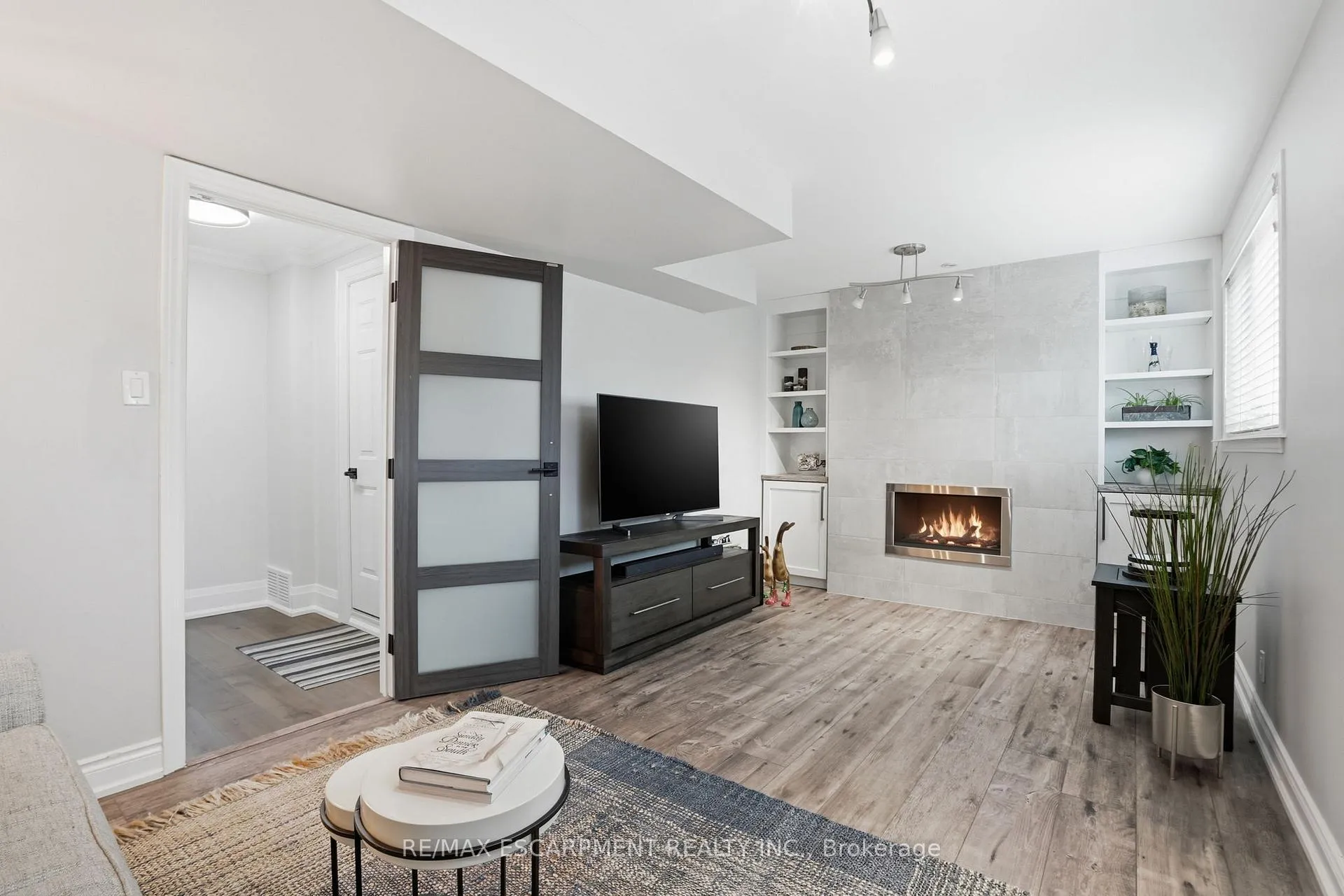 Photo 9 of 663 Mullin Way, Burlington, Appleby — HOMEH
