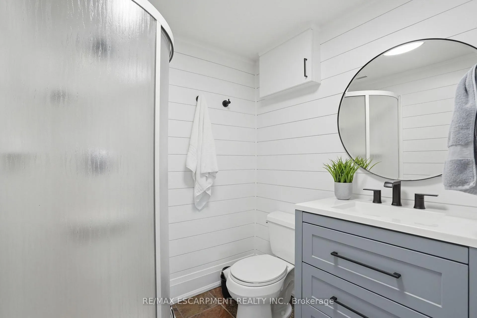 Photo 36 of 663 Mullin Way, Burlington, Appleby — HOMEH