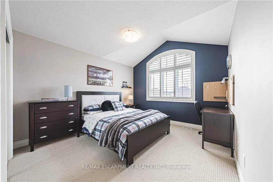 Photo 19 of 35 Greti Drive, Hamilton, Rural Glanbrook — HOMEH