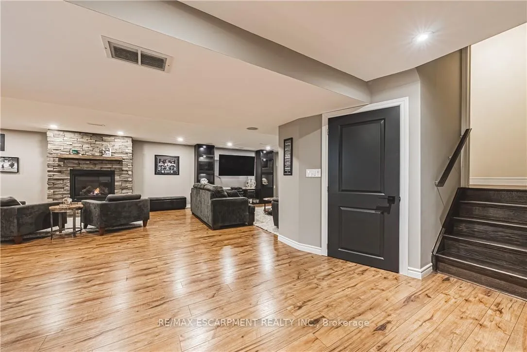 Photo 29 of 35 Greti Drive, Hamilton, Rural Glanbrook — HOMEH