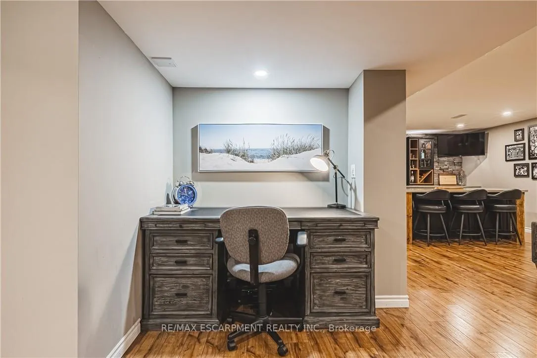 Photo 32 of 35 Greti Drive, Hamilton, Rural Glanbrook — HOMEH