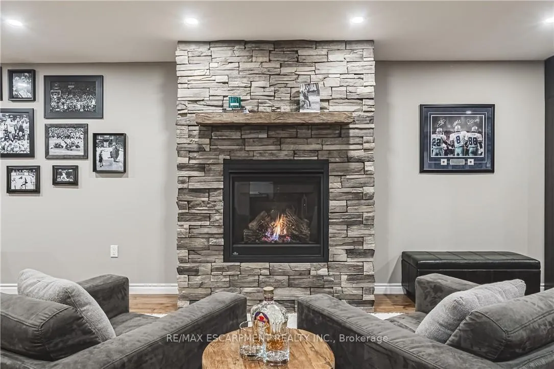 Photo 35 of 35 Greti Drive, Hamilton, Rural Glanbrook — HOMEH