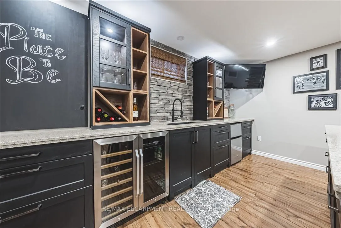 Photo 39 of 35 Greti Drive, Hamilton, Rural Glanbrook — HOMEH