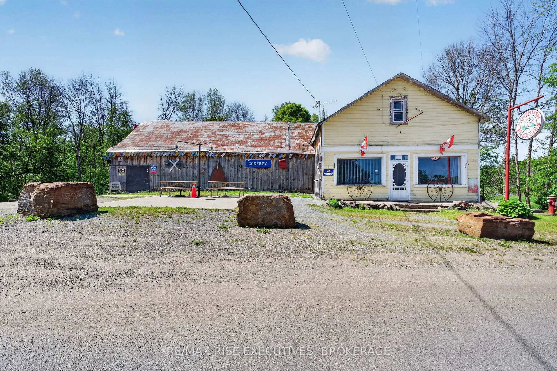 Photo 1 of 16 Westport Road, Frontenac, Frontenac Centre — HOMEH