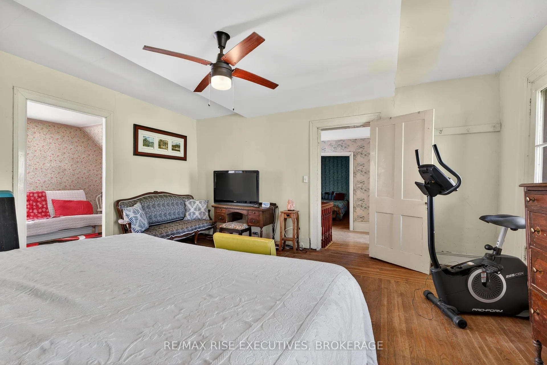 Photo 18 of 16 Westport Road, Frontenac, Frontenac Centre — HOMEH