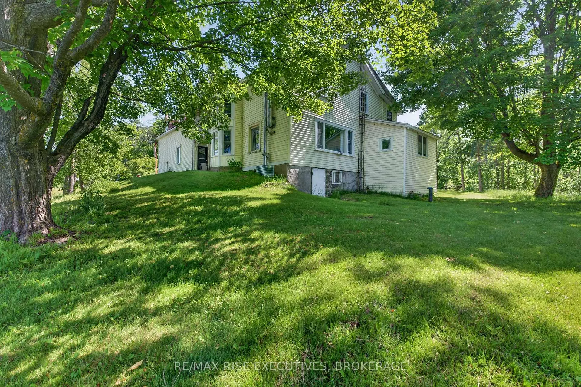 Photo 42 of 16 Westport Road, Frontenac, Frontenac Centre — HOMEH