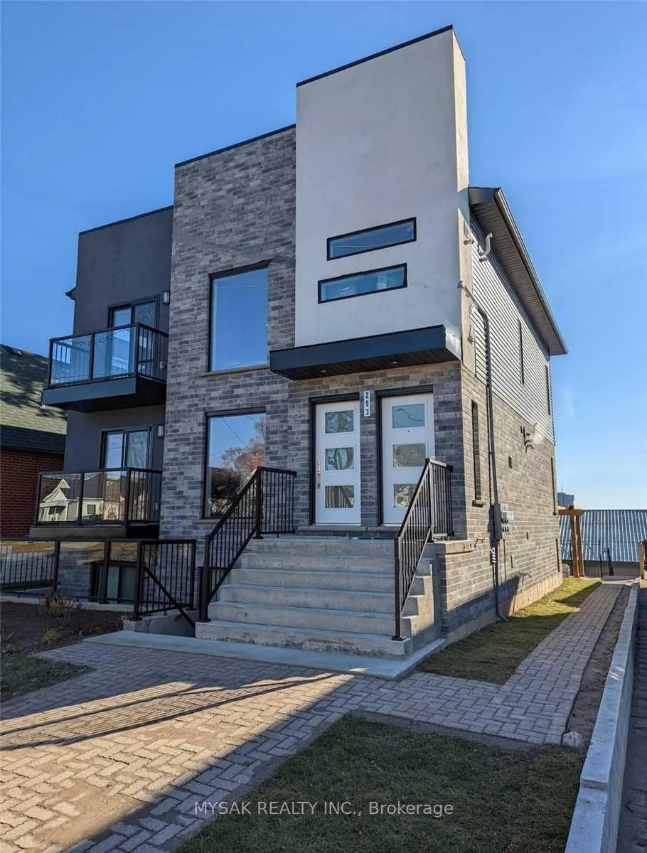 Photo 1 of Unit 1, 293 Blucher Boulevard, Kitchener, Fairfield — HOMEH