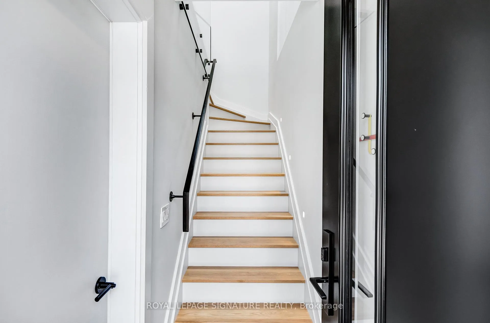 Photo 12 of Unit Laneway Suite, 54 Dewhurst Boulevard, Toronto, Danforth — HOMEH
