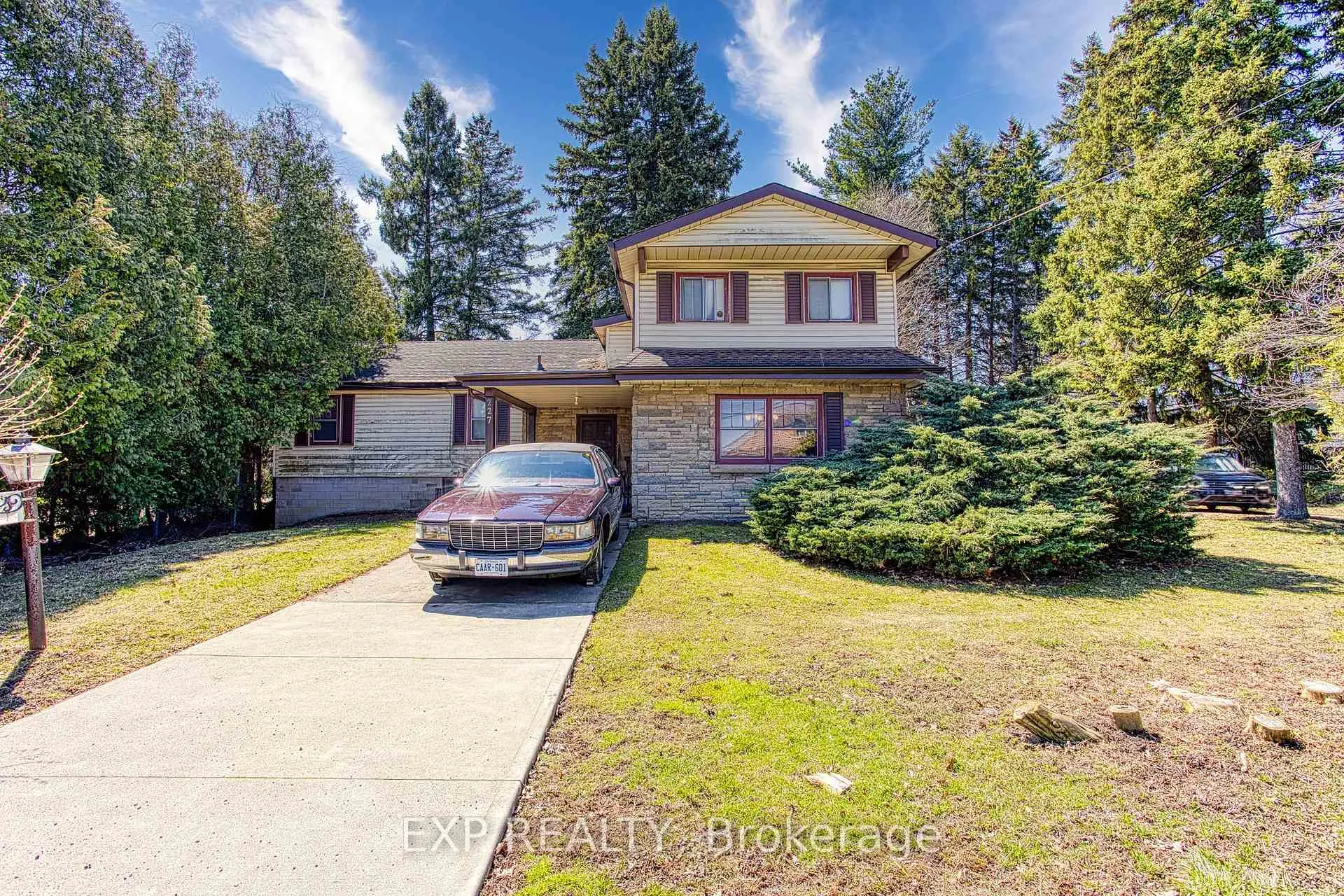 Photo 5 of 227 Stone Church Road W, Hamilton, Sheldon — HOMEH