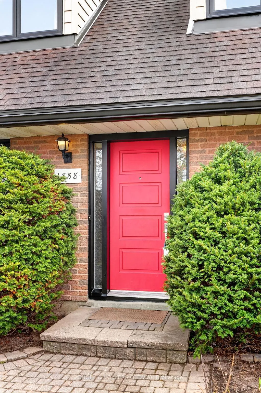 Photo 2 of 1358 Viking Drive, Ottawa, South Keys — HOMEH