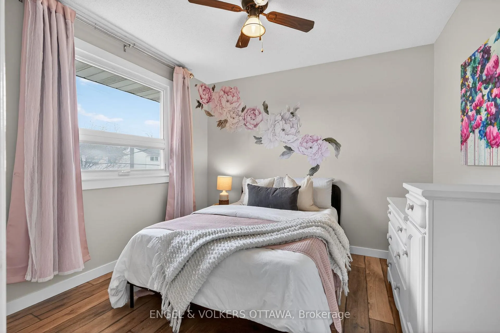 Photo 25 of 1358 Viking Drive, Ottawa, South Keys — HOMEH