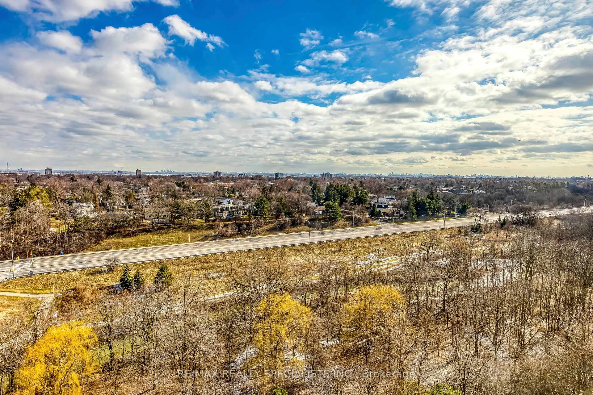 Photo 21 of Unit 1111, 320 Mill Street, Brampton, Brampton South — HOMEH