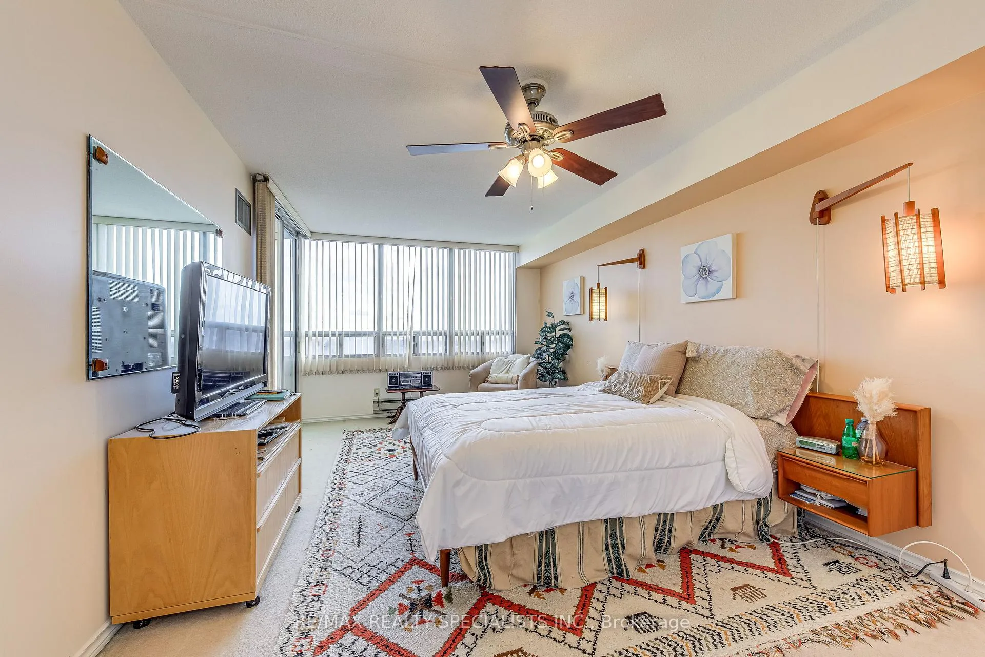 Photo 22 of Unit 1111, 320 Mill Street, Brampton, Brampton South — HOMEH