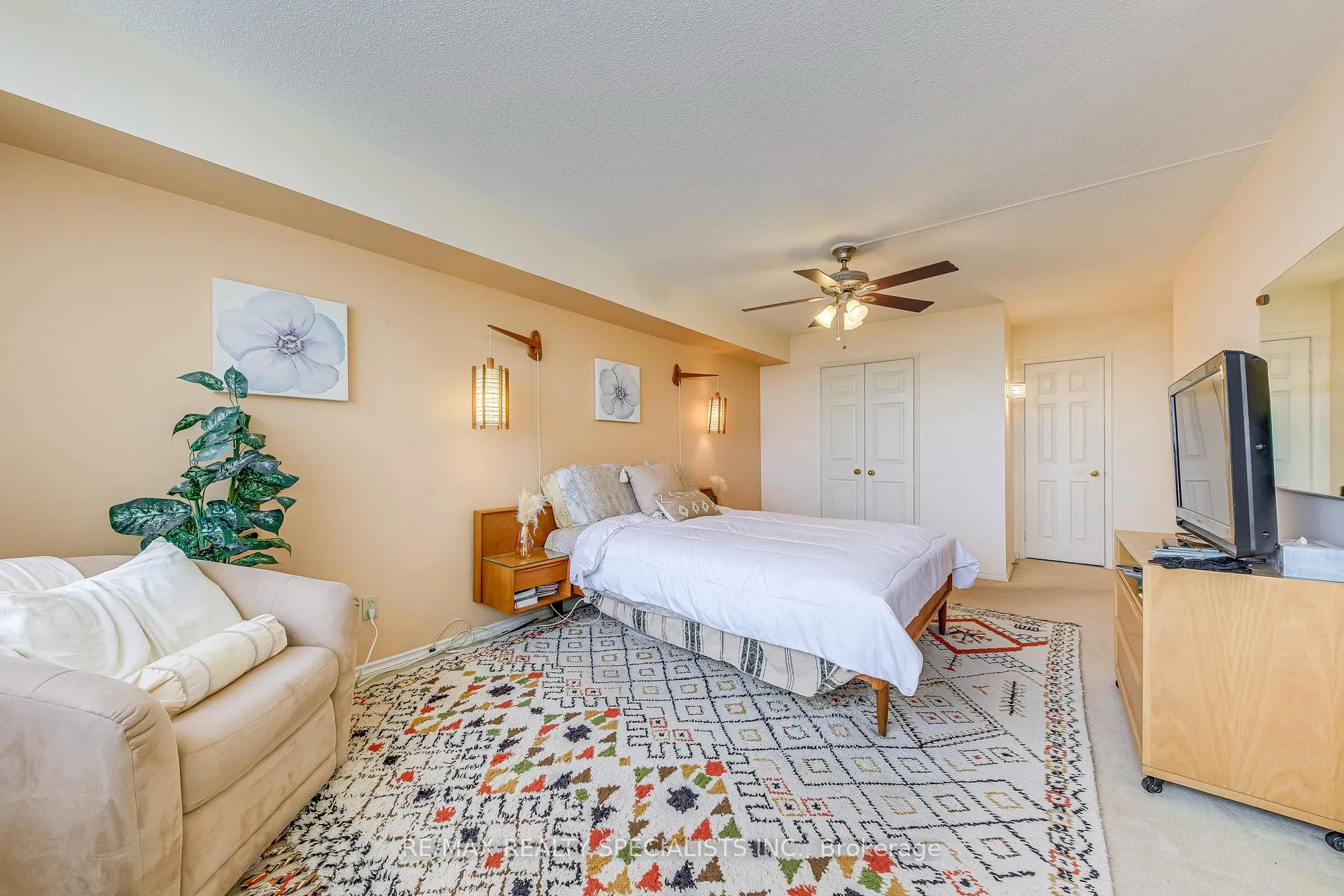 Photo 23 of Unit 1111, 320 Mill Street, Brampton, Brampton South — HOMEH