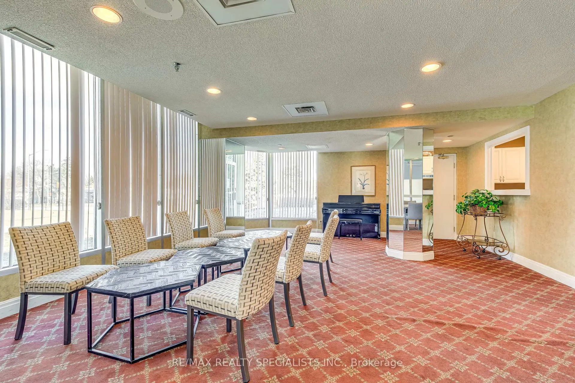 Photo 33 of Unit 1111, 320 Mill Street, Brampton, Brampton South — HOMEH
