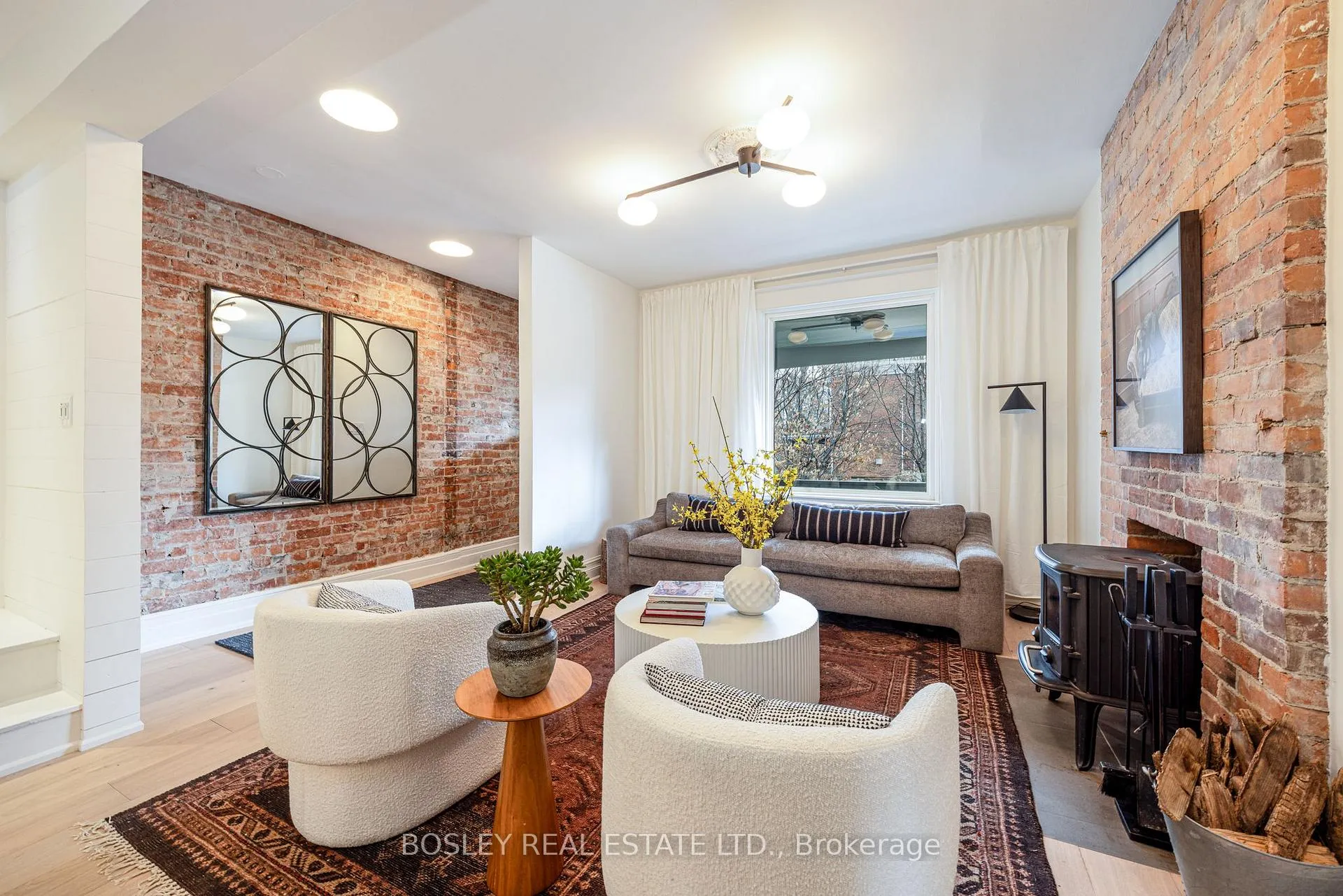 Photo 4 of 16 Mallon Avenue, Toronto, South Riverdale — HOMEH