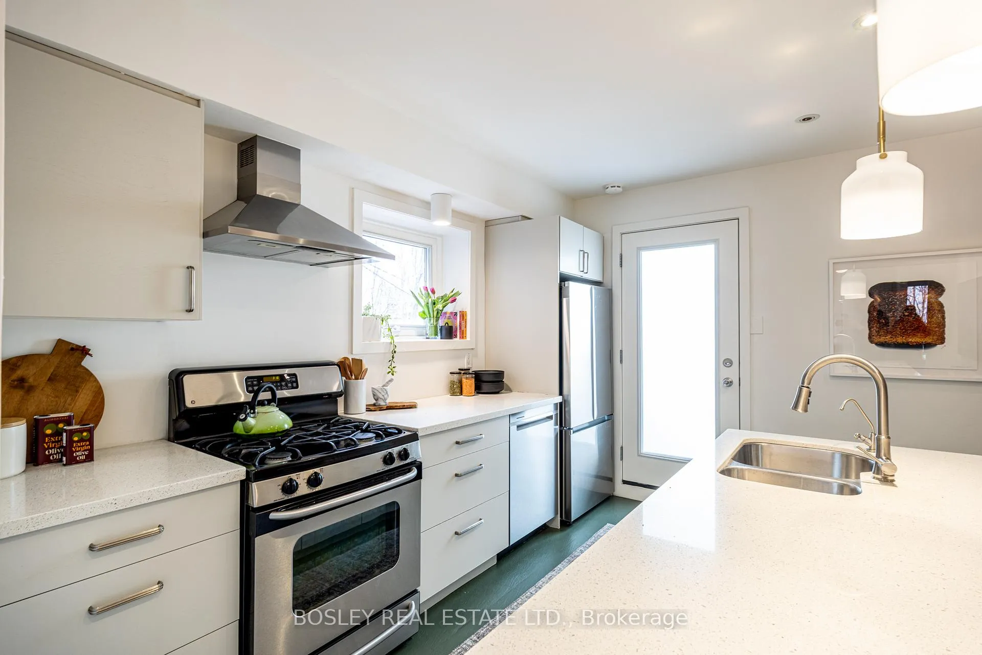 Photo 11 of 16 Mallon Avenue, Toronto, South Riverdale — HOMEH