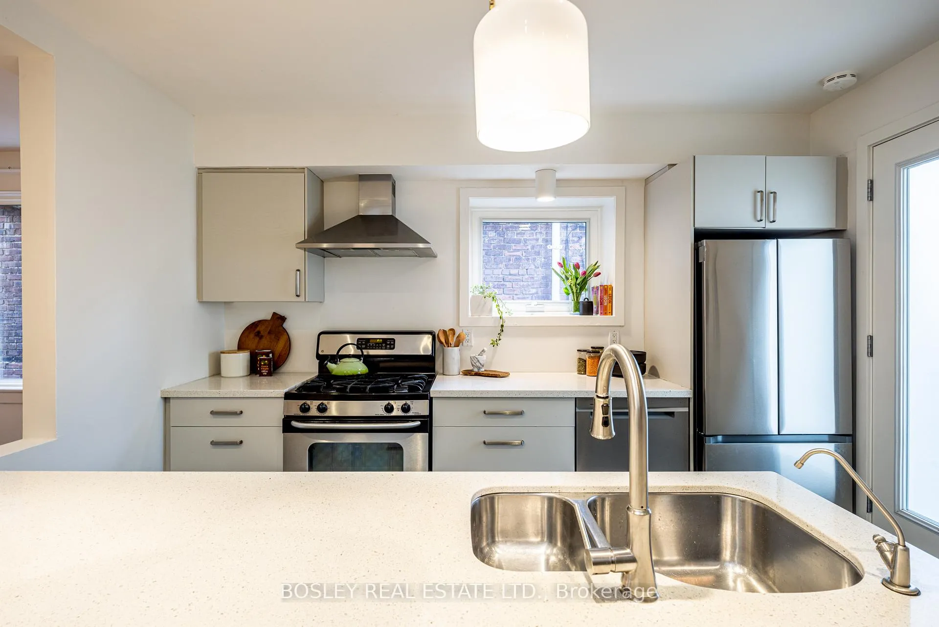Photo 13 of 16 Mallon Avenue, Toronto, South Riverdale — HOMEH