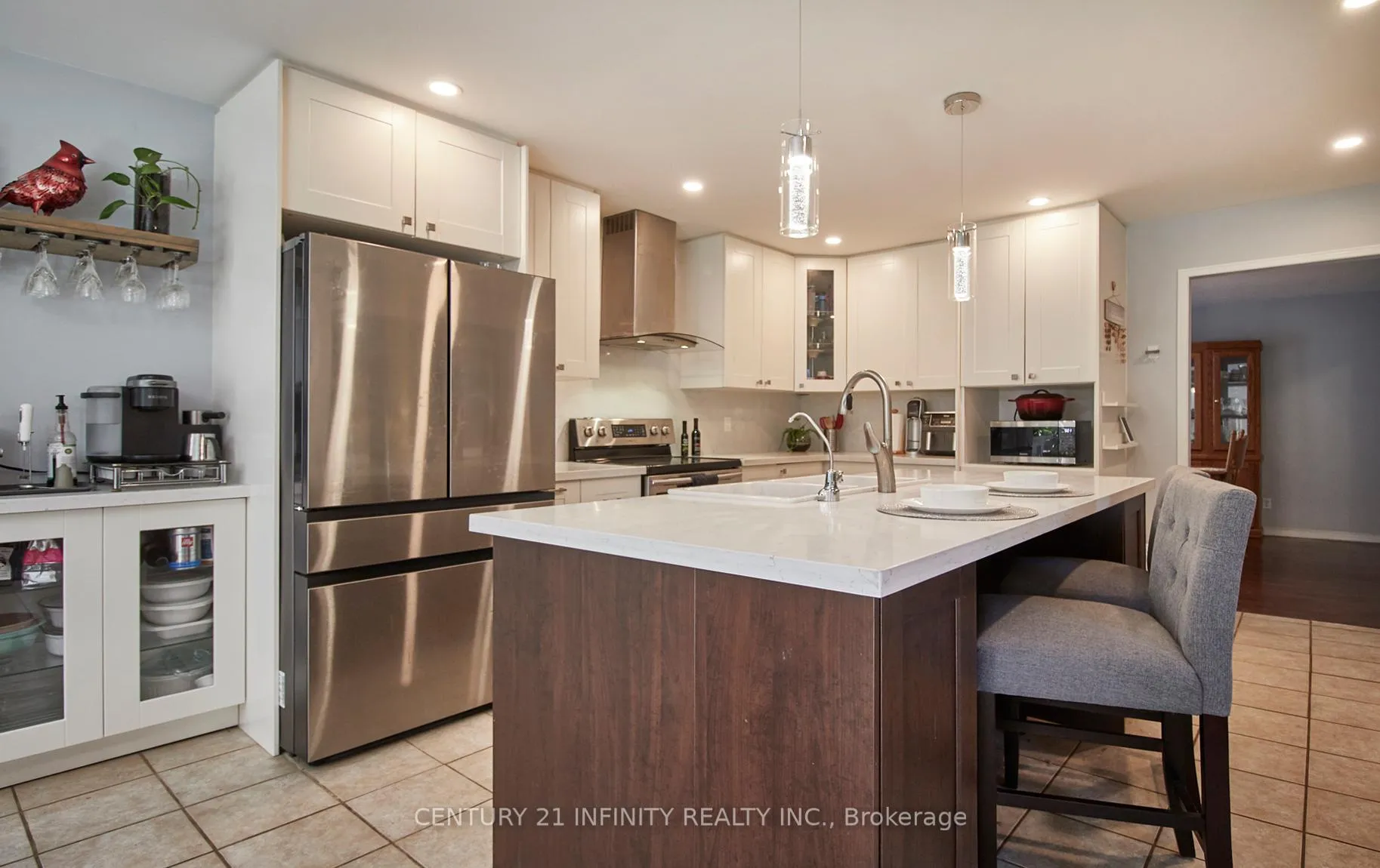 Photo 6 of 15 Lofthouse Drive, Whitby, Rolling Acres — HOMEH
