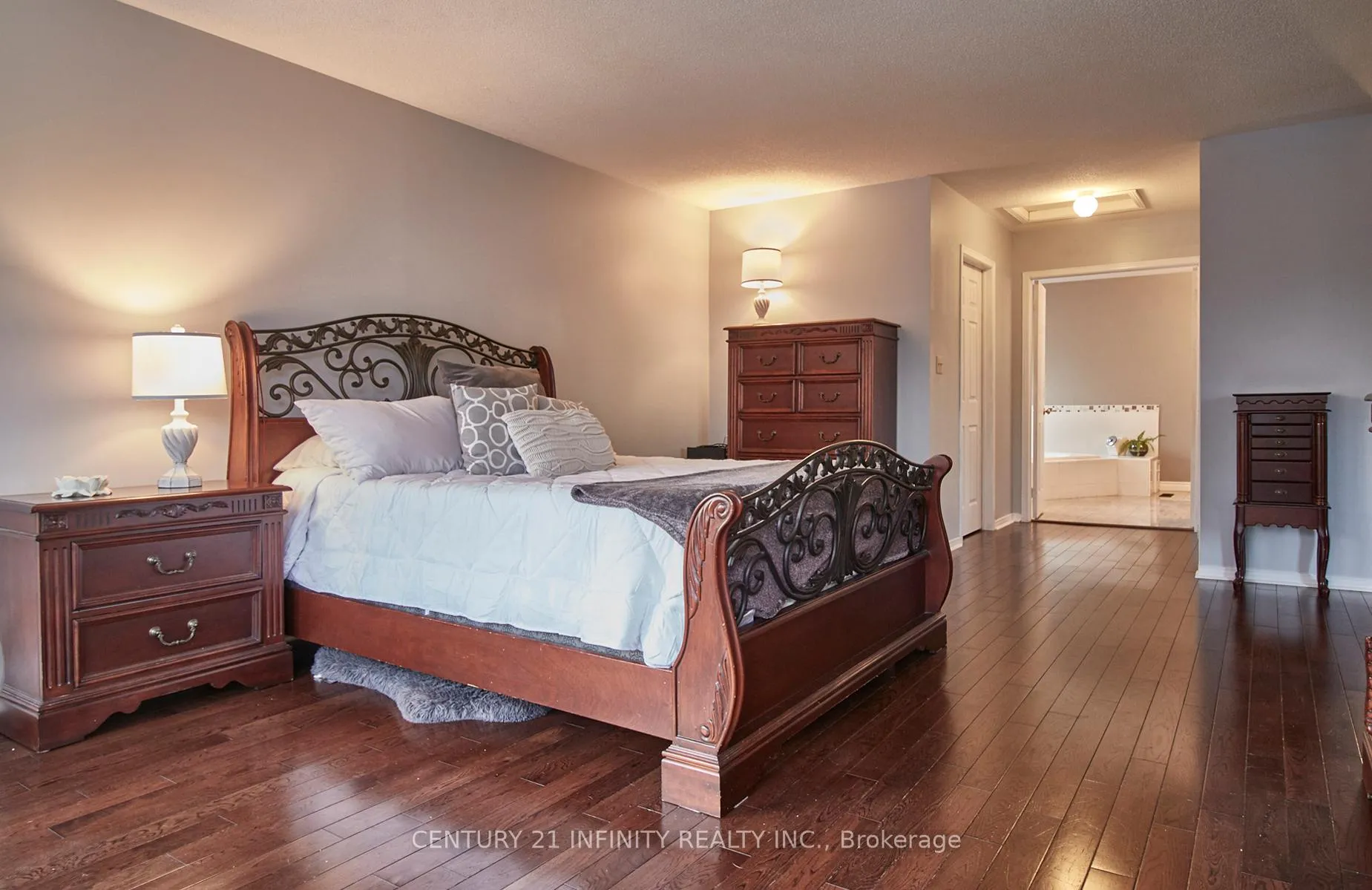 Photo 21 of 15 Lofthouse Drive, Whitby, Rolling Acres — HOMEH
