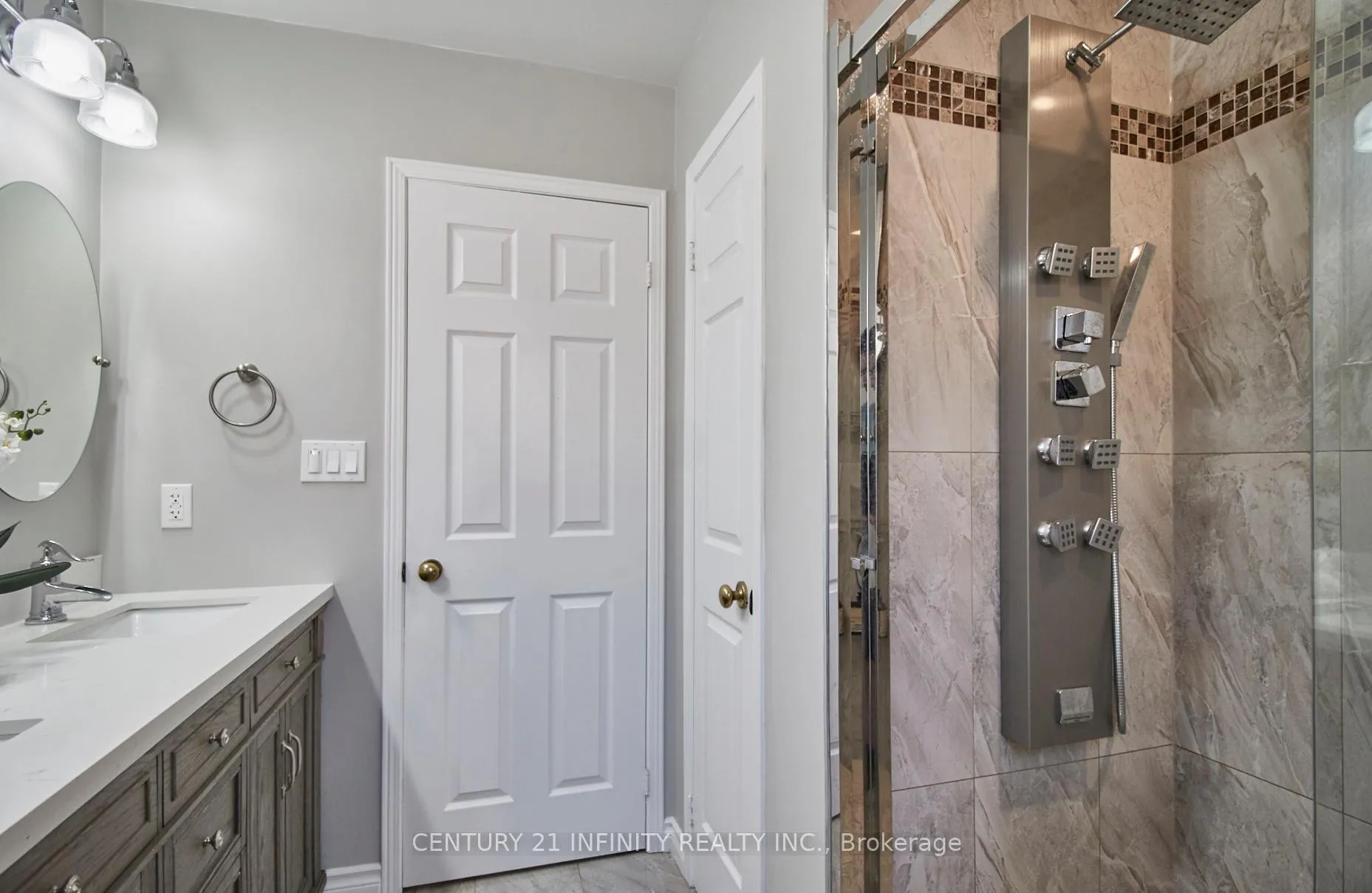 Photo 25 of 15 Lofthouse Drive, Whitby, Rolling Acres — HOMEH