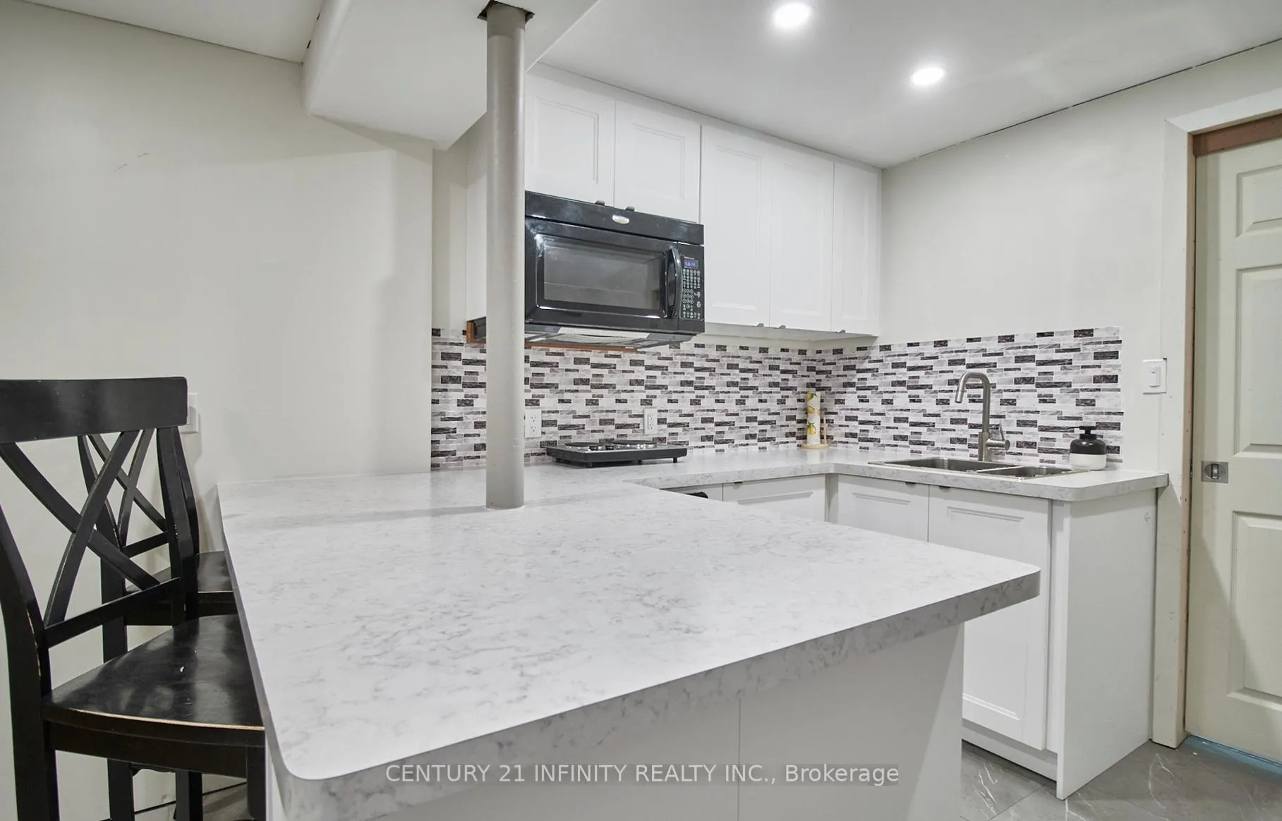 Photo 29 of 15 Lofthouse Drive, Whitby, Rolling Acres — HOMEH