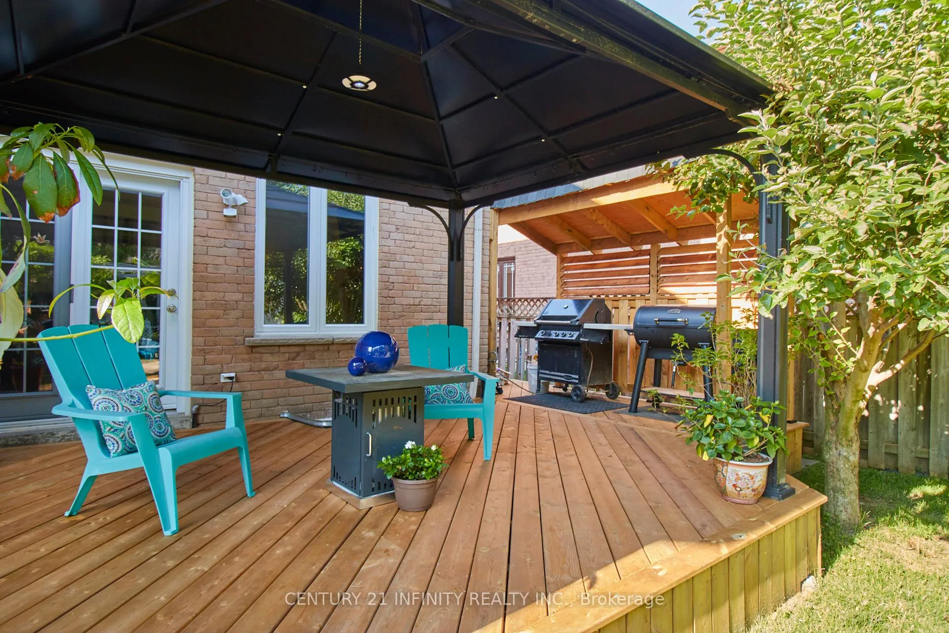 Photo 36 of 15 Lofthouse Drive, Whitby, Rolling Acres — HOMEH