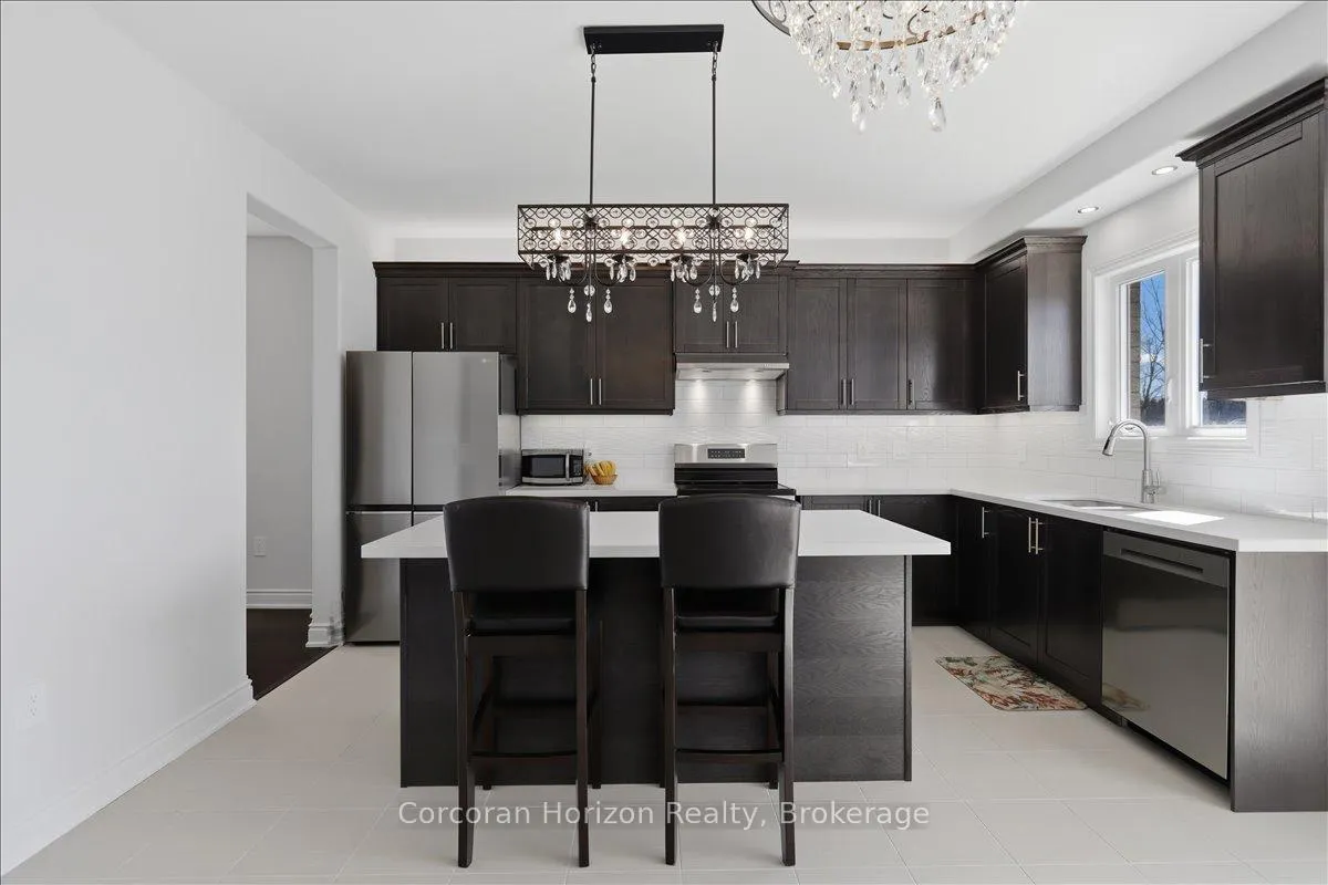 Photo 15 of 2985 Monarch Drive, Orillia — HOMEH